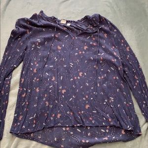 Gap flowy blouse size L